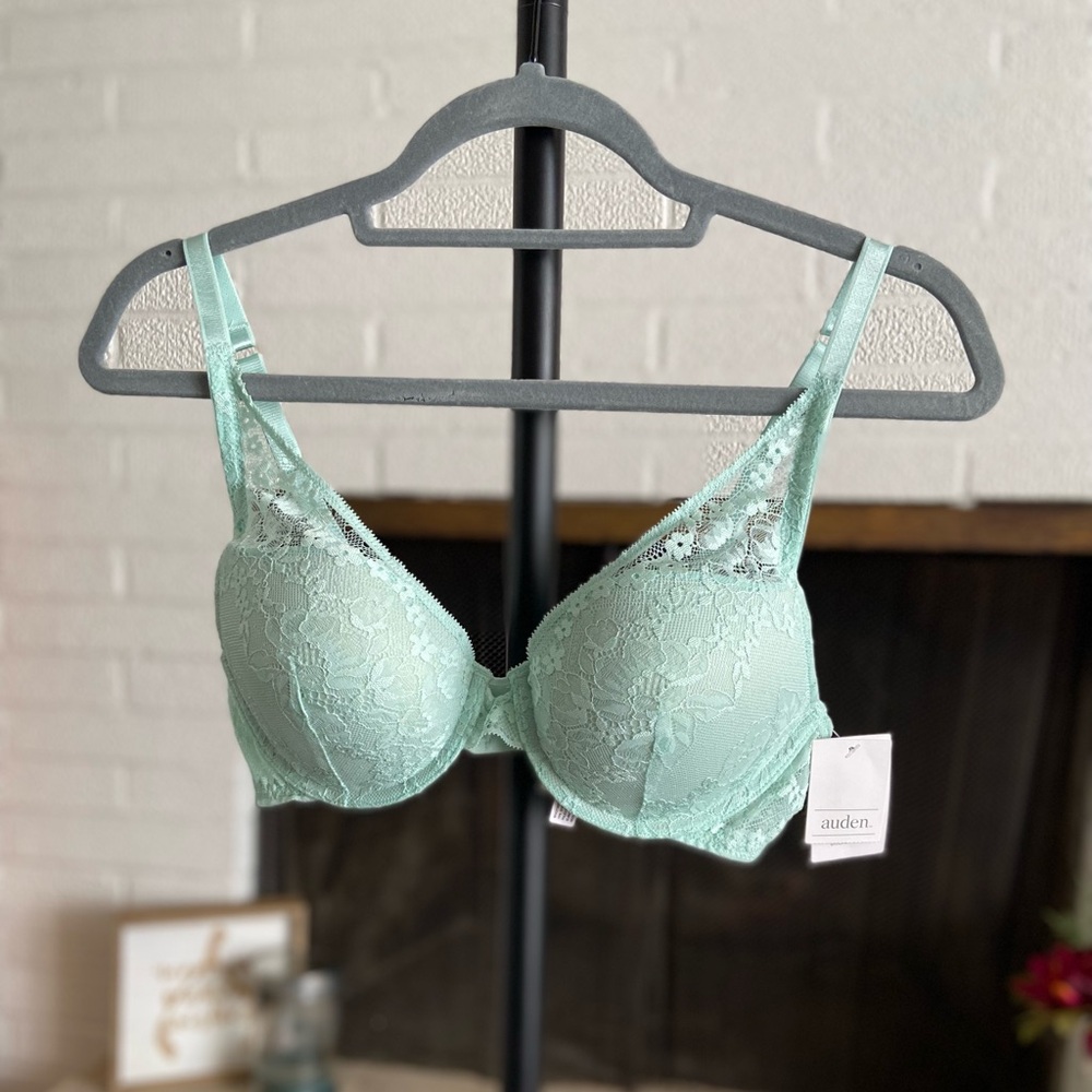 Auden Green Molded Cup Bra with Adjustable Straps